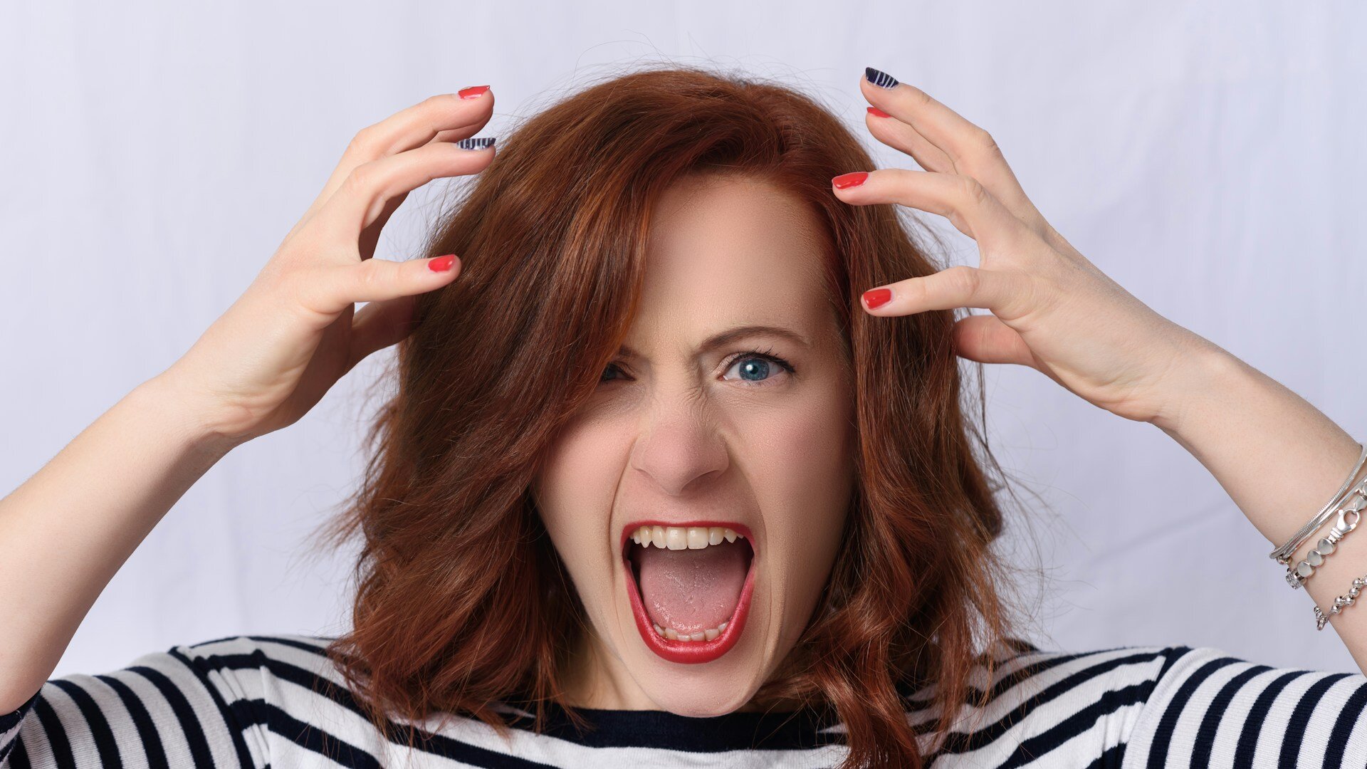 Emoções e Decisões: Como a Psicologia e Neurociência Influenciam suas Escolhas