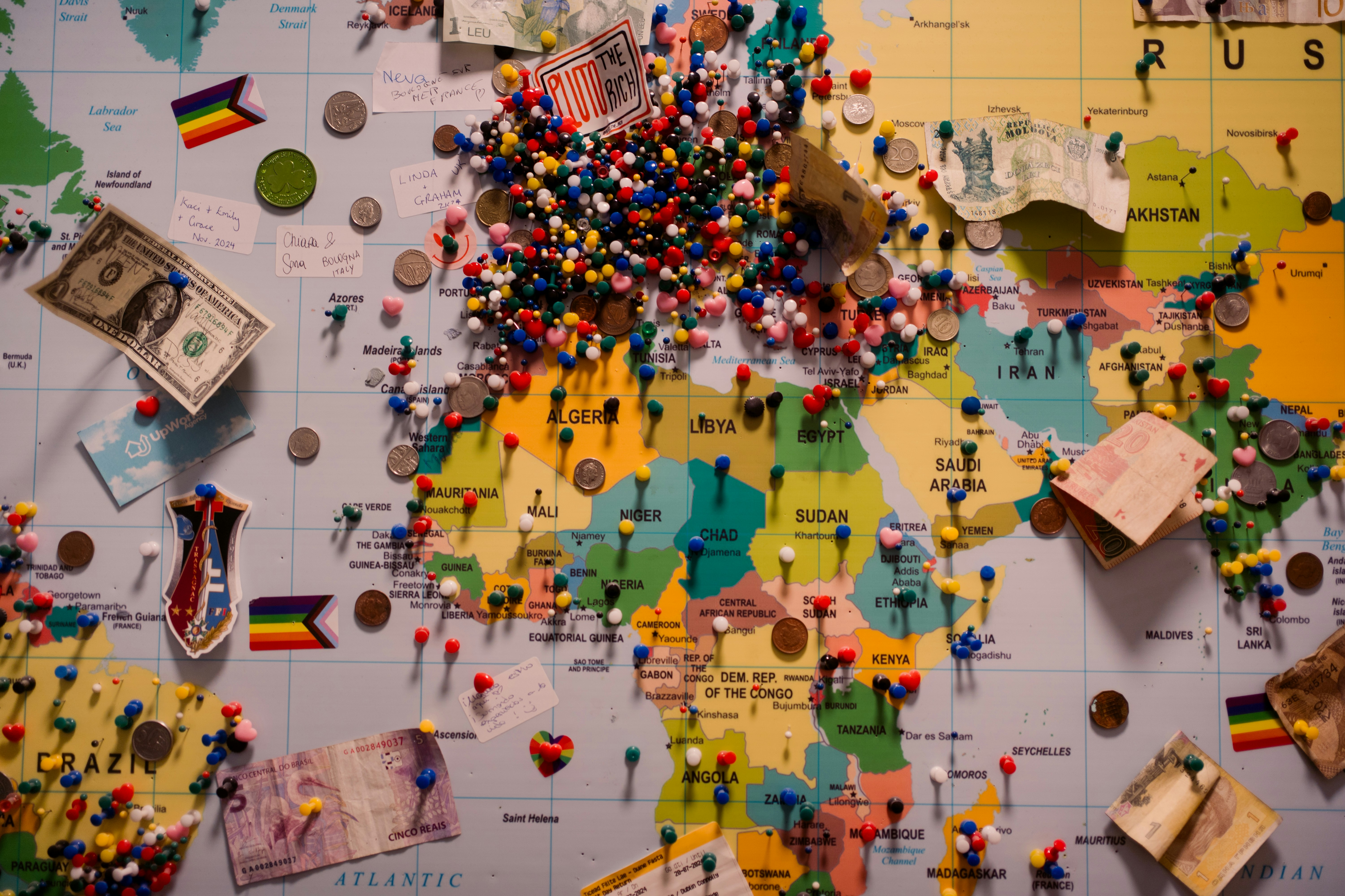 Movimentos Migratórios e a Diversidade Cultural: Reflexões sobre a Globalização