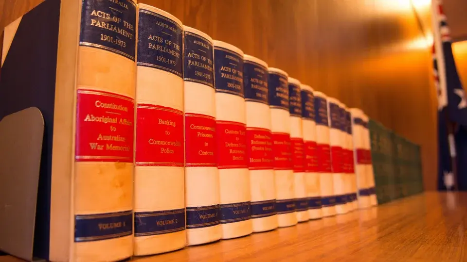 O Papel do Direito na Sociedade Moderna: Lições de Hobbes