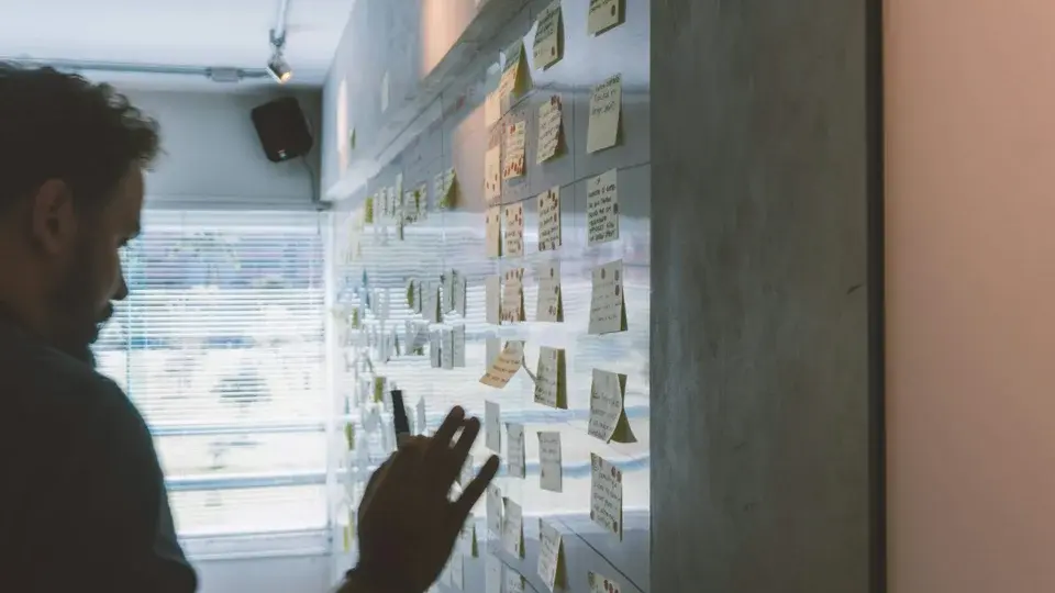 Os erros comuns ao investir em startups e como evitá-los