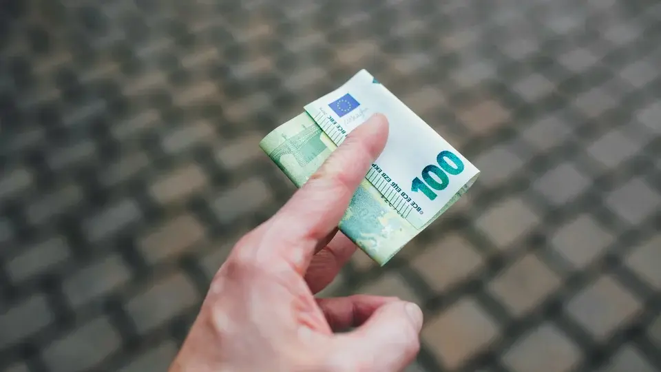 Estudando Crimes Financeiros: A Chave para a Identificação de Comportamentos Ilícitos