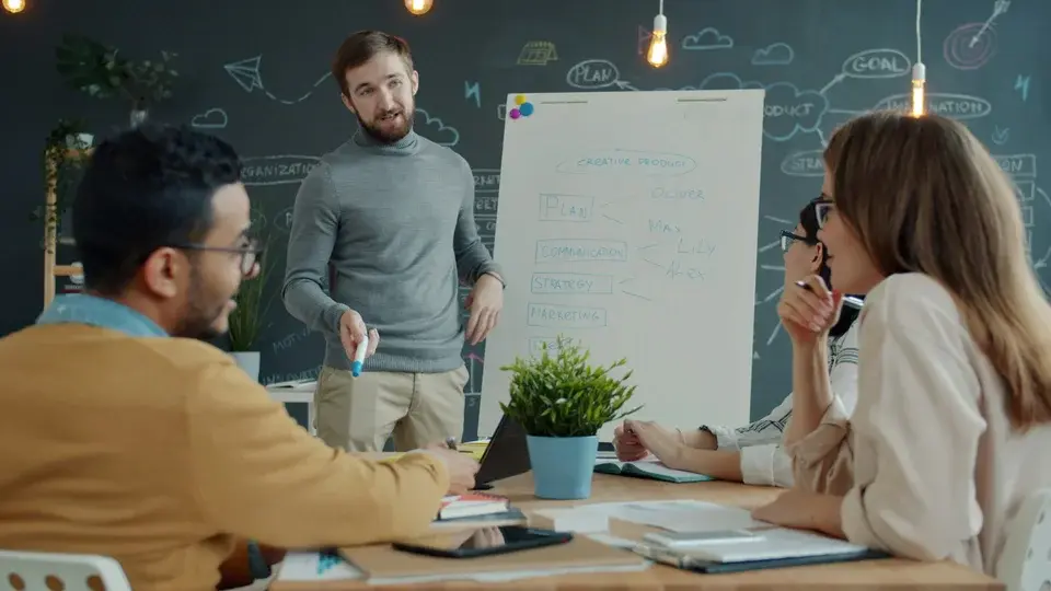 Aprendizagem cooperativa: o poder da colaboração na liderança