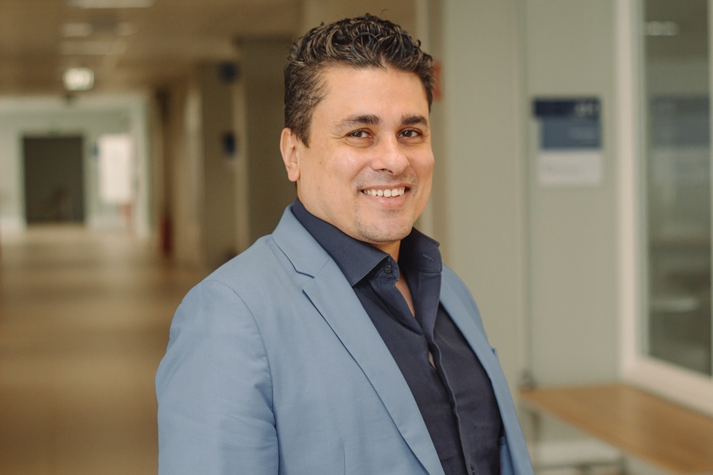 Quem é Gil Giardelli